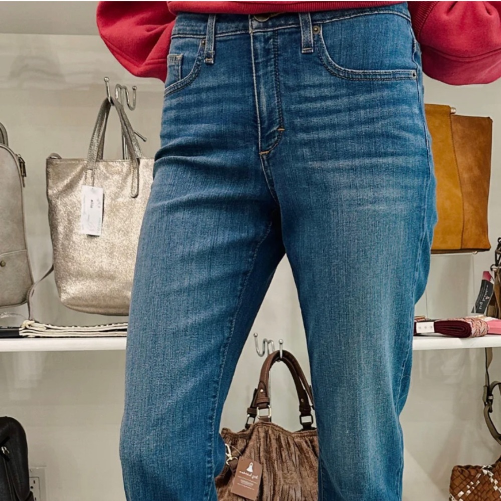 SPANX The Slim-X Casual Capri Jean